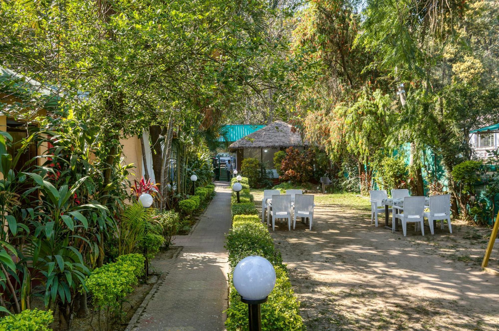 The Wild Orchid Resort Corbett Рамнаґар Екстер'єр фото